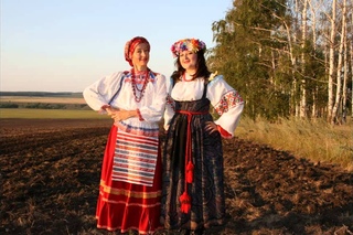 Дуэт “Услада“. “Ты воспой в саду соловейка“, “Уж ты Порушка, Параня“