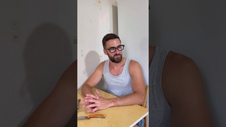 Приходишь домой а там твоя малышка 😂#юмор