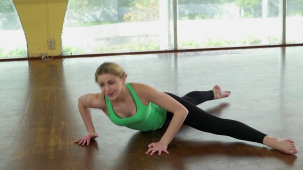Chloe Teaches Gwens Dance Audition: Part 3 ( Center Stage