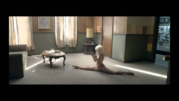 Chandelier Uncut performed by Maddie