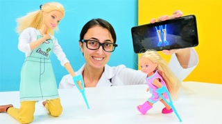 Barbie videolar. Steffie bisikletten dyor. Doktor oyunu