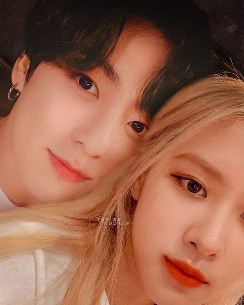 Розэ blackpink и чимин. Rose bts. Bts blackpink чимин розе. Блэк пинк розе и чонгук. Чимин и розе.