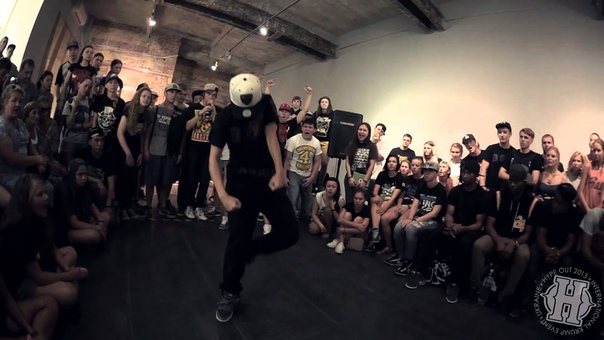 Girl Tight Eyez vs Lady Manhunta, Girlz HH 1, 2, HYPE OUT