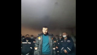 БАСТУЮЩИЕ НЕФТЯНИКИ АМК-МУНАЙ ГОВОРЯТ, ЧТО НА НИХ ОКАЗЫВАЕТСЯ ДАВЛЕНИЕ!