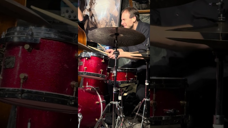 Ari Hoenig Childs Prey Solo ( Live at