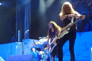 IRON MAIDEN - Running Free, live Seattle 7-30-2012