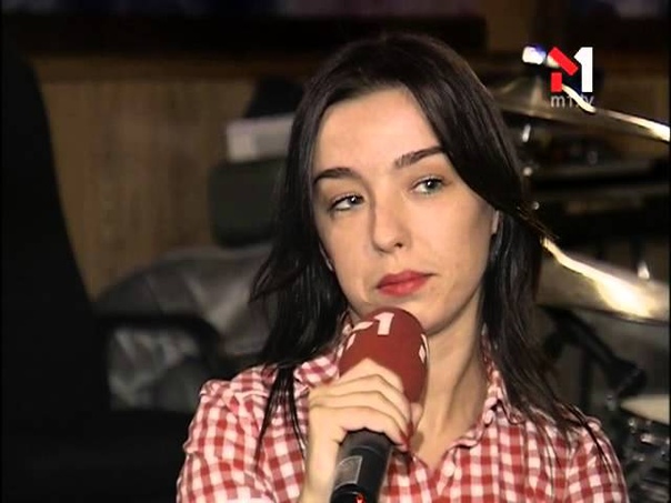 Даша Суворова рассказала о встрече с БИ 2 и секс в поезде