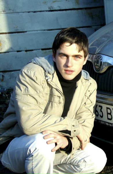 №10, Евгений Олейник, 39 лет №10, Евгений Олейник, 39 лет