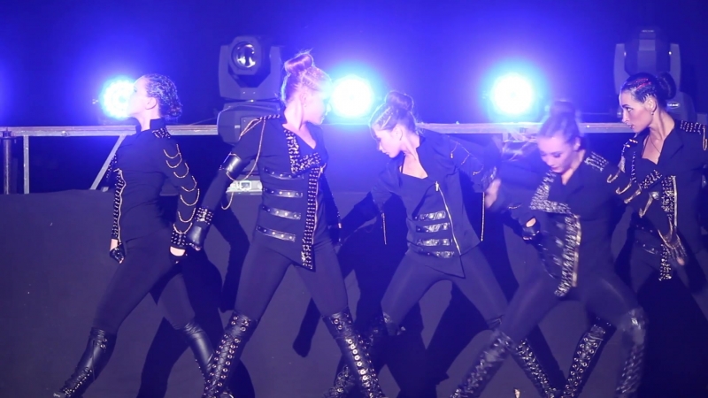 Golden Flash Я REVOLUTION
