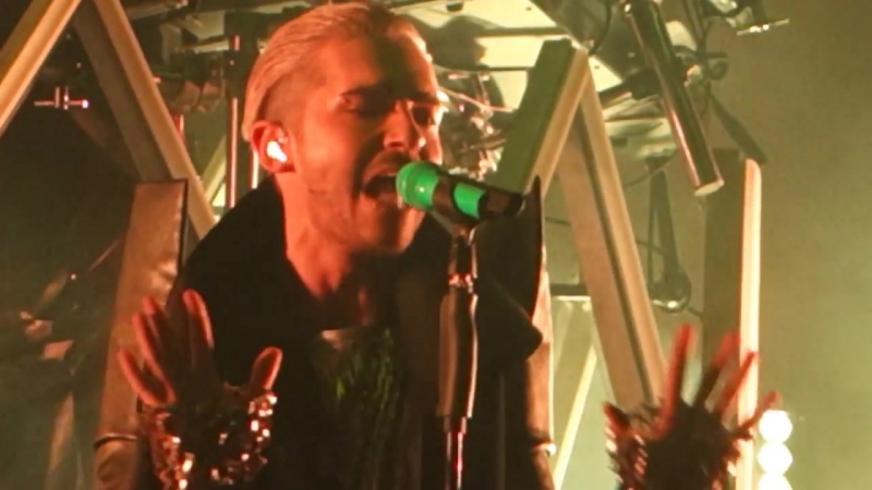 Tokio Hotel Girl got a gun Live Nijmegen 18 03