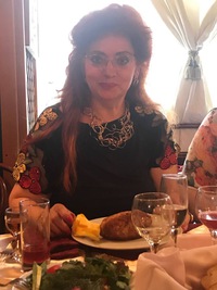 Людмила Петрова