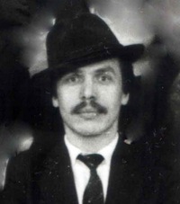 Николай Петров