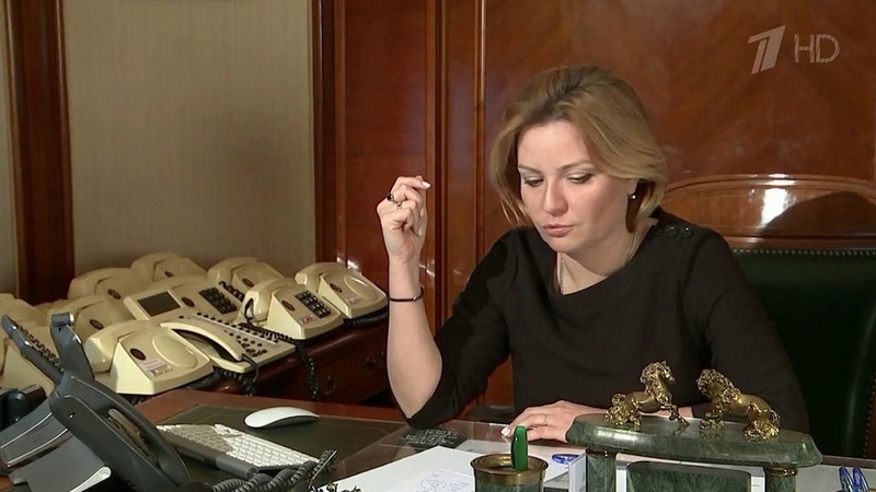 Любимова министр культуры фото 2022. Ольга любимова министр культуры. Министру культуры рф любимовой ольге борисовне. Любимова ольга борисовна. Убрать министра культуры.