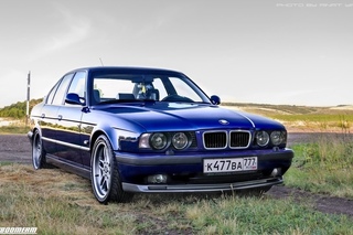 Цвета е34. BMW m5 e34 Avusblau. BMW m5 e34 3.8. BMW e34 m5 Metallic. BMW e34 Blau