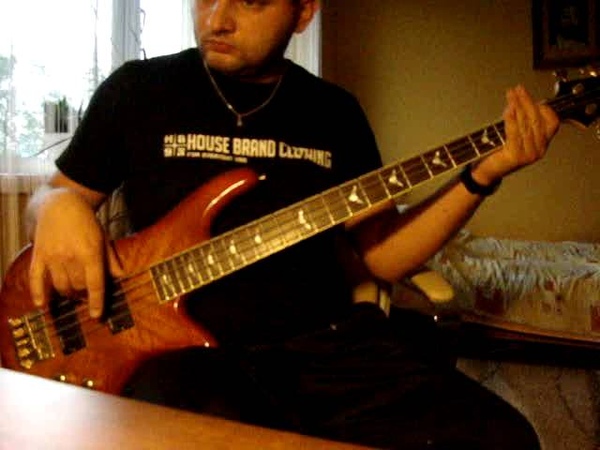 Demons Eye ( Deep Purple) bass