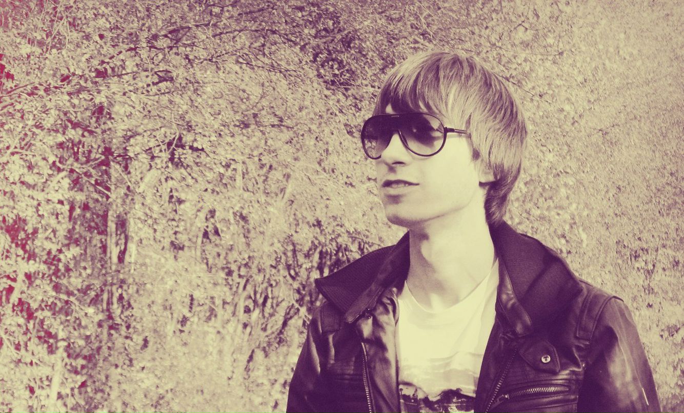 Леша Руднев ..ιl..ιllιlι | Москва