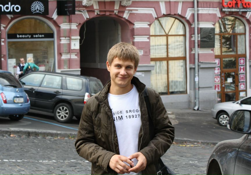№3, Юра Лапай, Киев №3, Юра Лапай, Киев