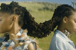 Chloe x Halle, “Drop“