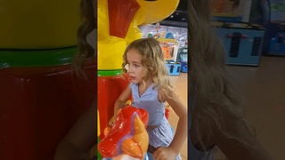 КАРУСЕЛЬ ДЕТСТВА...