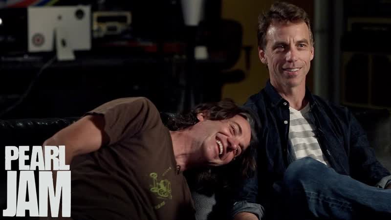 How Important Is Playing Live Pearl Jam Carrie Brownstein Interview Lightning