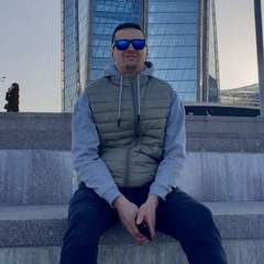Александр Капралов
