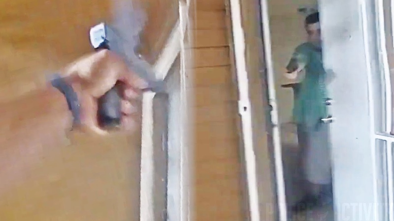 Houston Police Shoot at Suspect Who Opened The Door and Fired a Gunshot at The