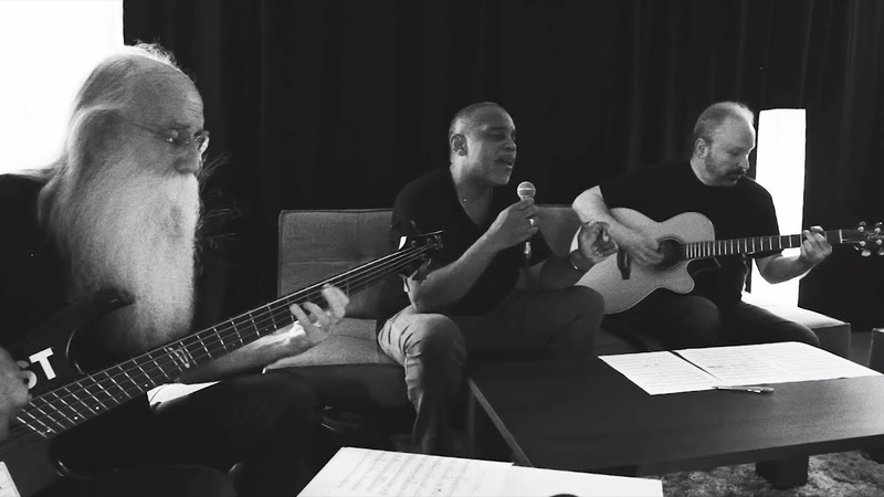 Lamont Van Hook with Leland Sklar, Daryl Steurmer, Brad Cole Something New ( Acoustic